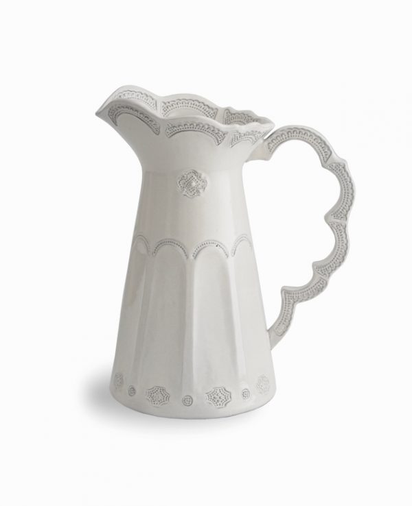 italian-lace-design-ceramic-unique-pitchers-600x738